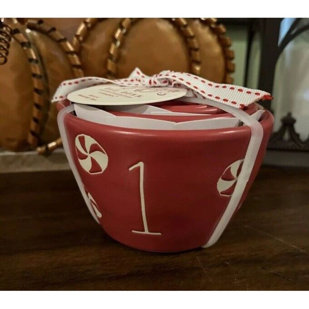 Rae Dunn Peppermint Measuring Cups- New!‎